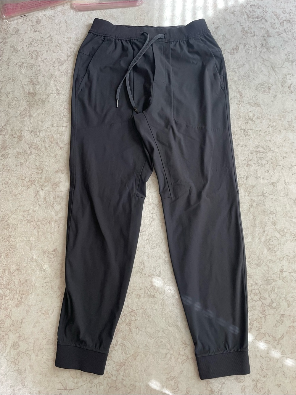 Lululemon Men's Black Jogger Pants